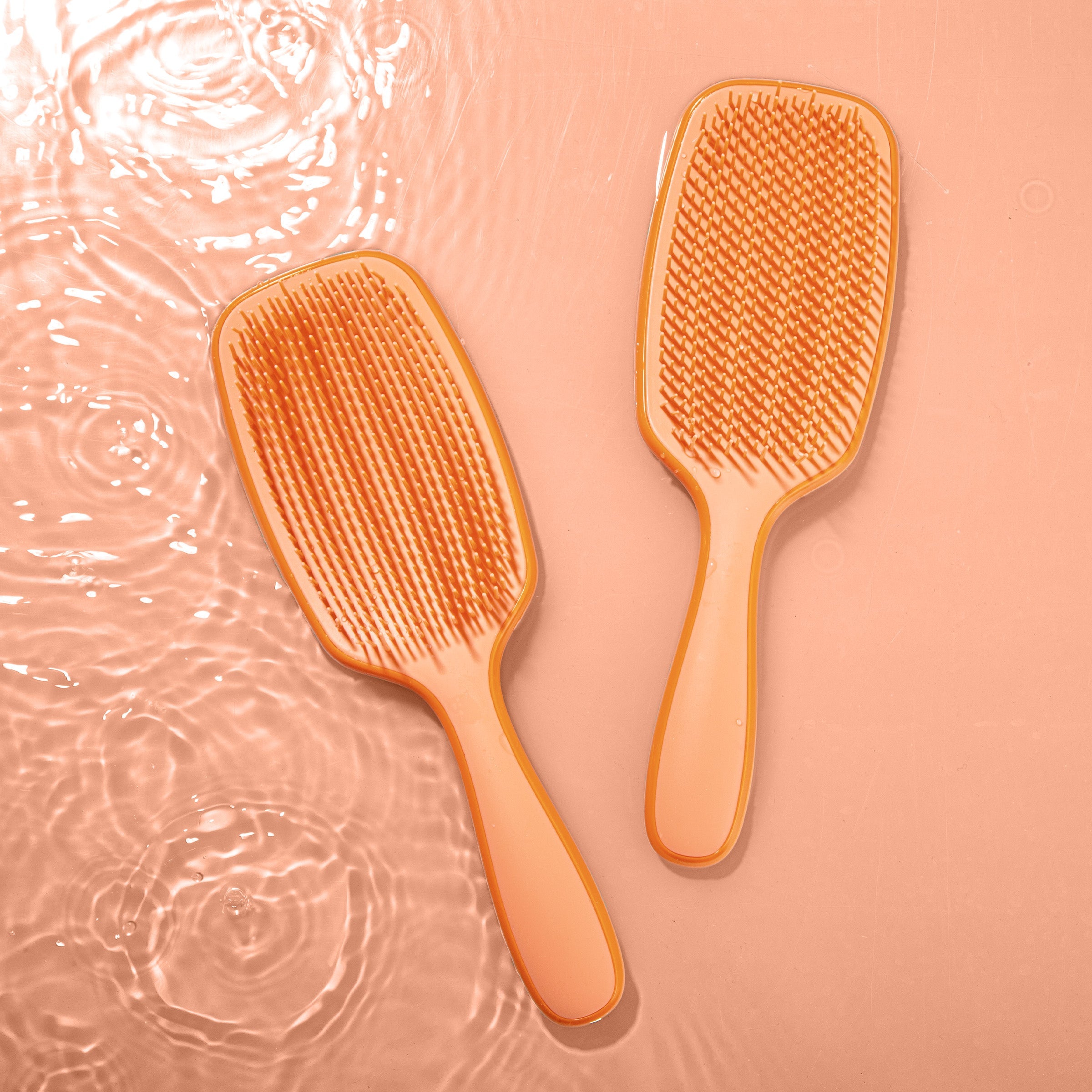 No Fuss Detangler Brush - Glossy Orange